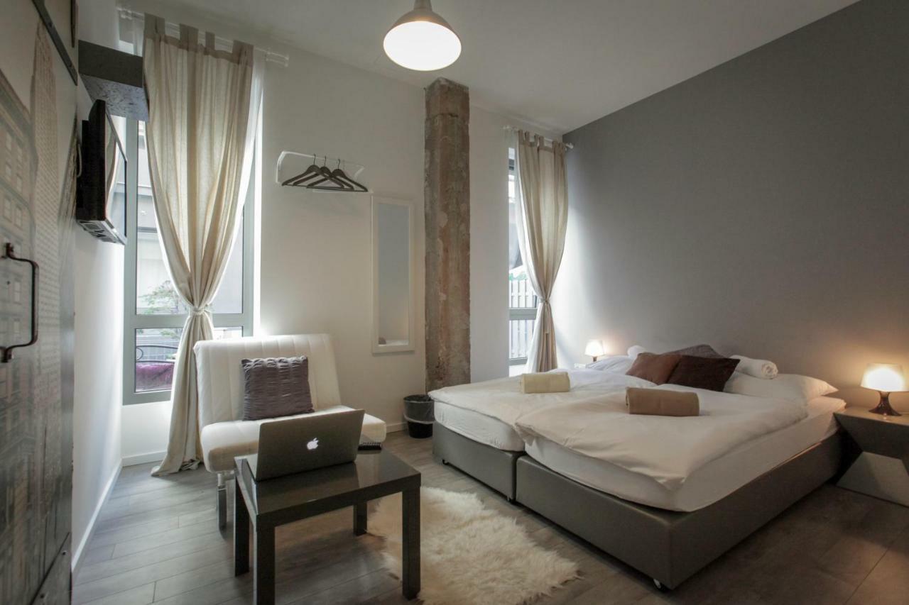 Boutique Hostel Shappy Загреб Екстериор снимка